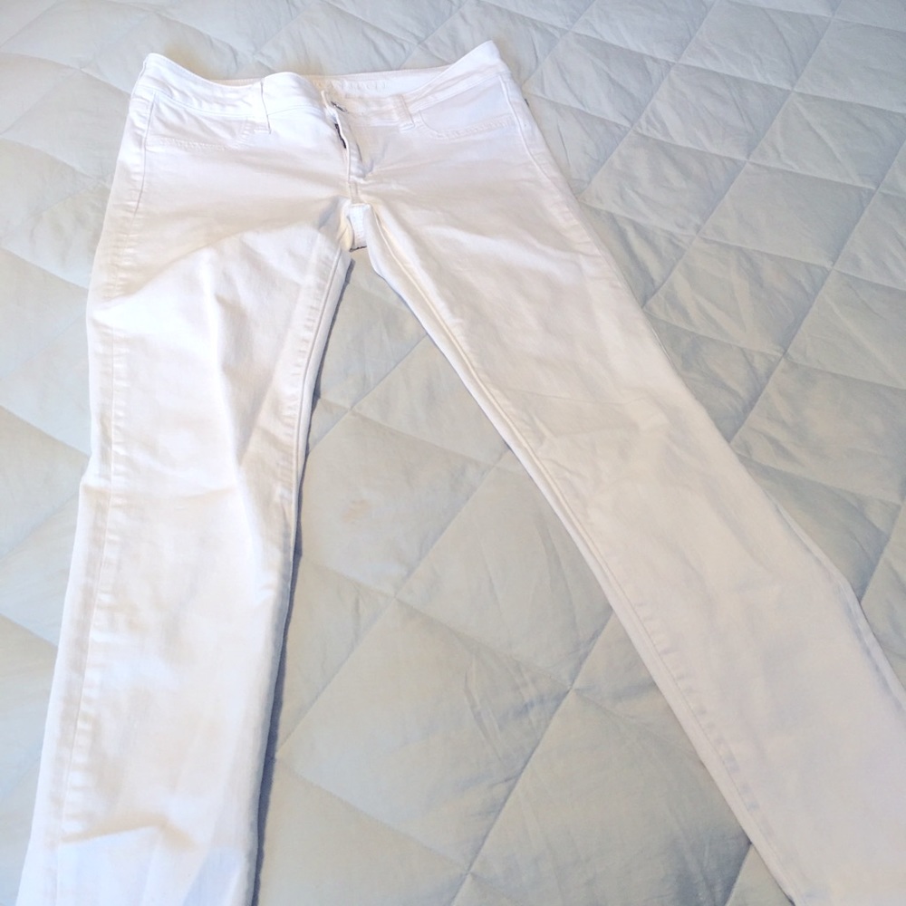American Eagle skinny jeans